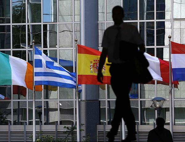 brusszel_eu_zaszlok_0