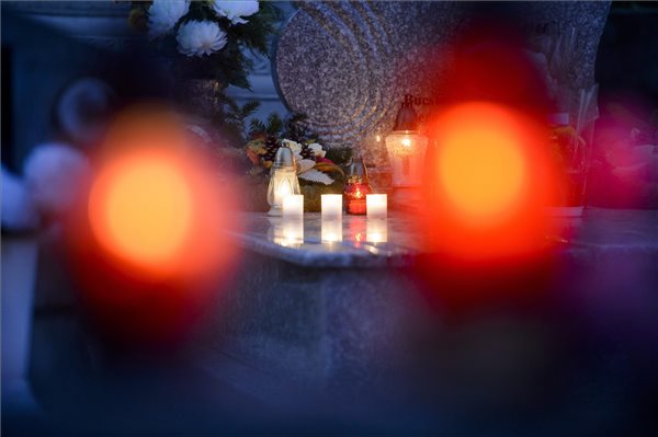 mindenszentek_halottak_napja2_2014_starjan