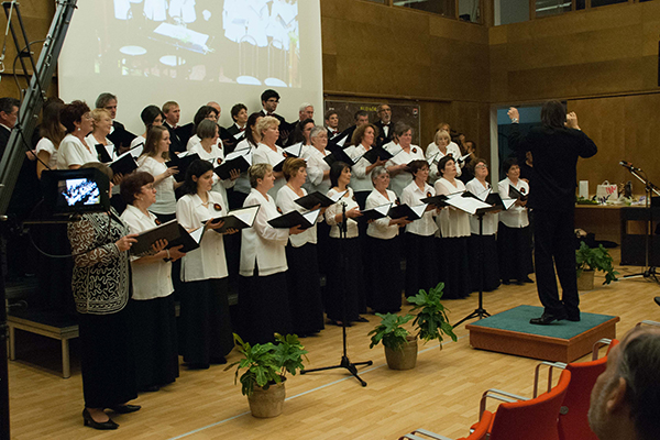 sapszon_emlekkoncert_budaors3