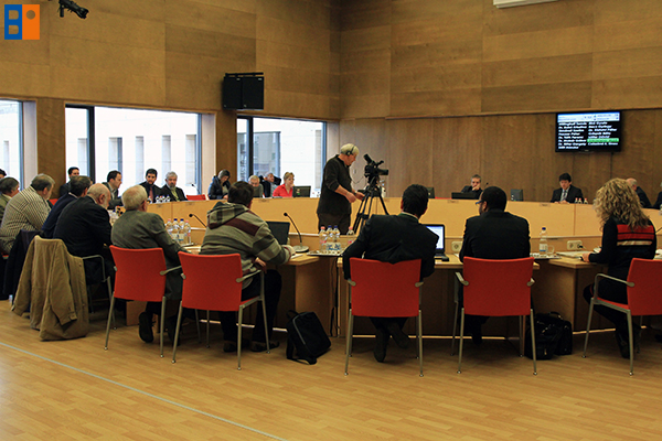 2015_kepviselo_testulet