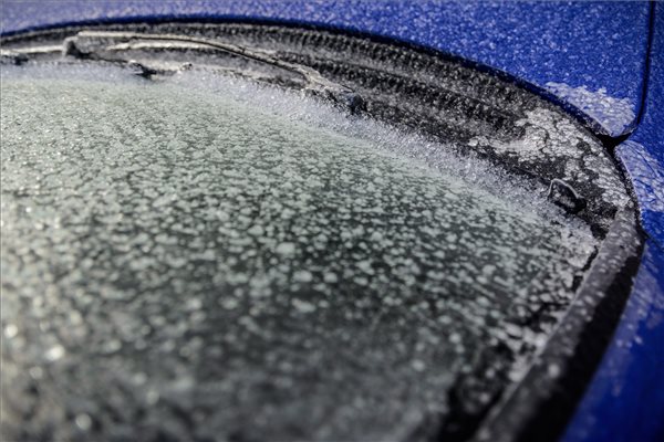 onos_eso_tel_fagy_auto2_jeg