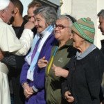 Ferenc_papa_hajlektalanokkal