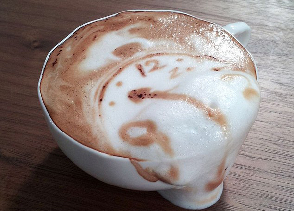 dali_melting_clock2_elfolyo_ido_kreativ