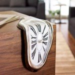 dali_melting_clock_elfolyo_ido_kreativ
