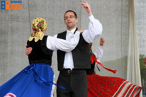 szelrozsaneptancegyuttes2