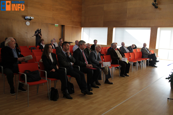 varoshaza_konferencia2