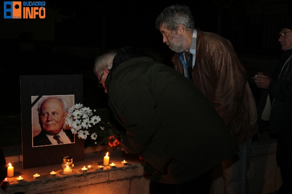 gyertyagyujtas_goncz_arpad_emlekere9