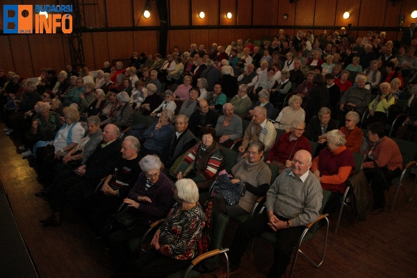 2015nyugdijas_karacsony13