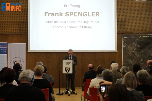 16_01_19varoshaza_konferencia_nemetek_eluzese16