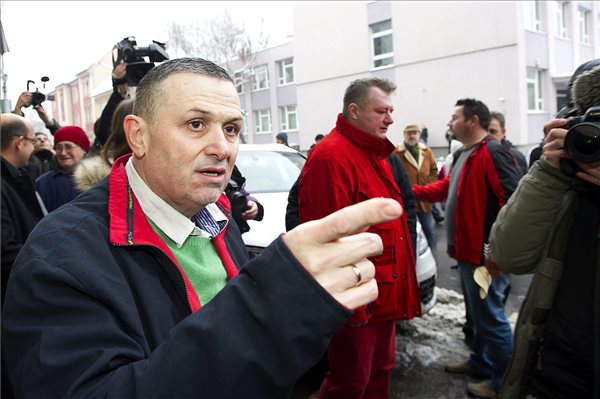 galambos_lajos_lagzi_lajcsi_szabadlabon_szekesfehervar_2016jan24