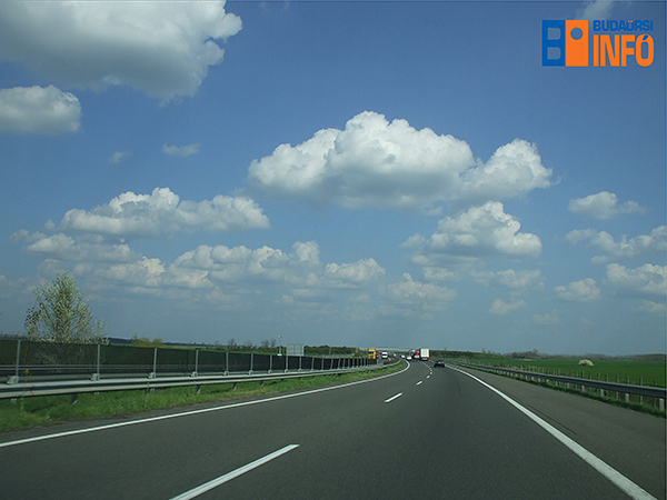 felhok_kek_egbolt_nap_idojaras_ut_utazas_04