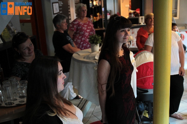 16_09_07kiallitas_varosi_ifjusagi_klub_ratkai_luca