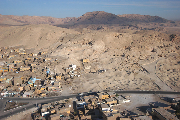 Egyiptom_Dra_Abu_en_Naga