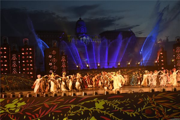 vizes_vb_2017_megnyito_pentek1_elozetes