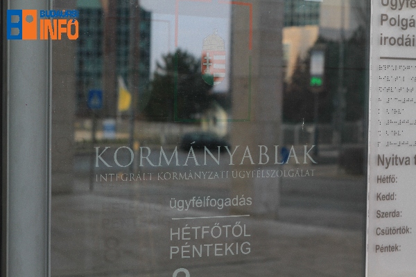 VAROSHAZA_OKMANYIRODA (3)