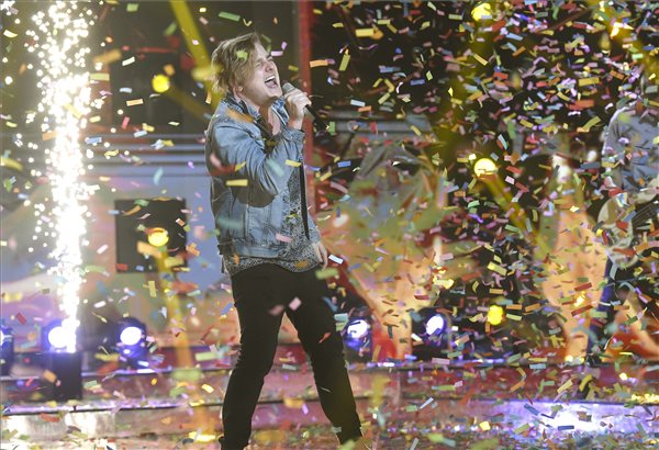 aws_a_dal_2018_gyoztese2_2018febr24