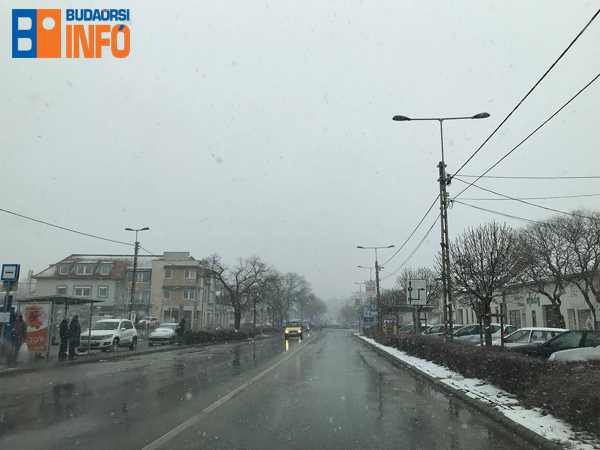 havazas_tel_buszmegallo_szabadsag_ut_budaors_kozlekedes_2018febr