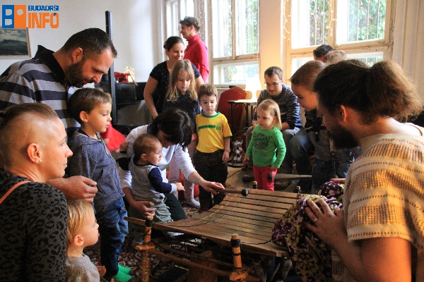 postartmarketgyerekeloadas18advent (3)