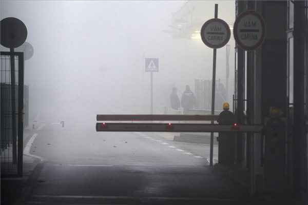 roszke_hataratkelo2_2020