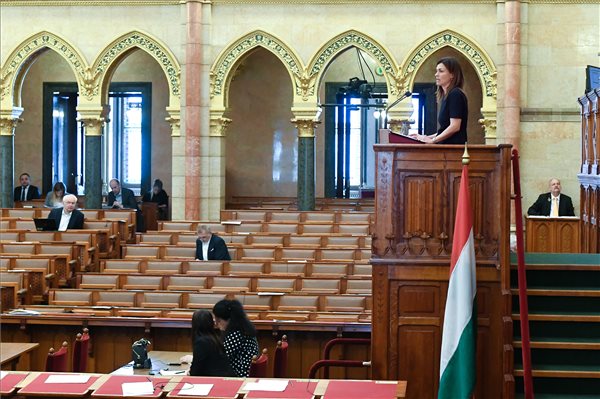 varga_judit_igazsagugyi_miniszter_2020marc