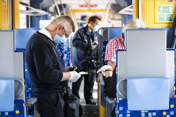 koronavirus_kotelezo_maszkviseles_bkk