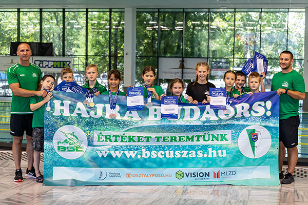 Delfin verseny_csapat