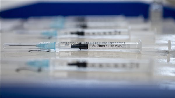 oltas_koronavirus_vakcina_2021