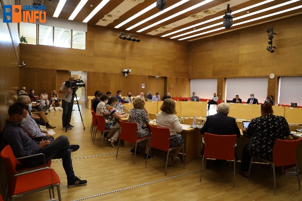 tesuleti1915_maszkban (6)