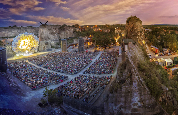 Sankt_Margarethen_im_Burgenland_Szentmargitbanyai_Kofejto_szabadteri