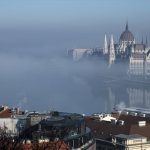 PARLAMEnt_2021_kodos_telies_budapest