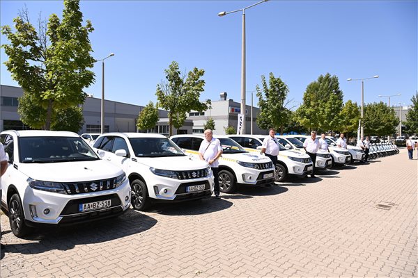 polgarorseg_vitara