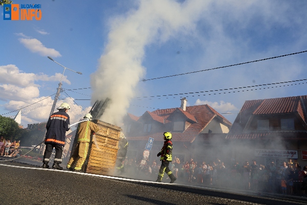 idesusstuzolto2023 (7)