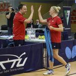 A budaörsi Póta Georgina (j) és Bachman Péter, a csapat edzője a női Európa-kupa döntőjének visszavágóján játszott SH-ITB Budaörsi SC - Museo De la Almendra Francisco Morales mérkőzésen a budaörsi sportcsarnokban 2024. április 27-én. MTI/Hegedüs Róbert