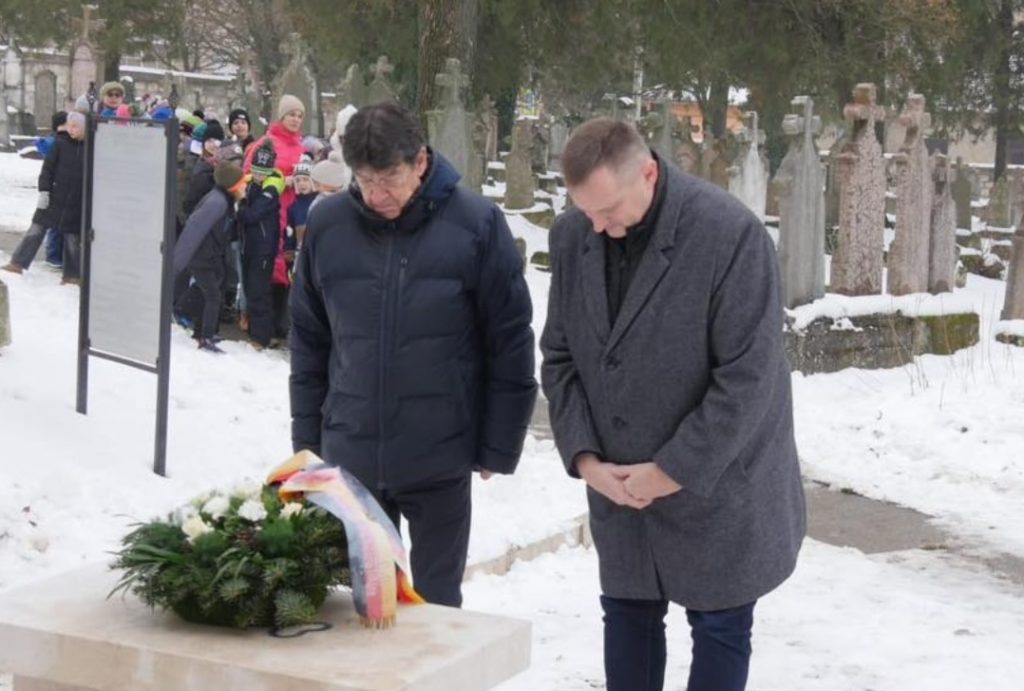 budaors_2026jan16_nemet_kiuzetes_megemlekezes_koszoruzas_kep2_Kalovits_facebook