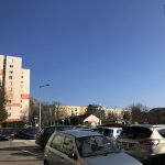 budaors_lakotelep1_2026febr28_panel_napos_ido_parkolas